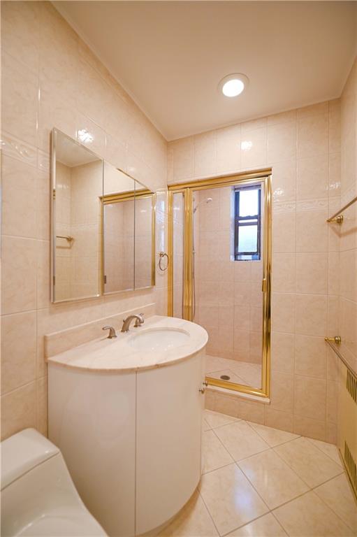 110 Shore Boulevard 5a Property Photo 10