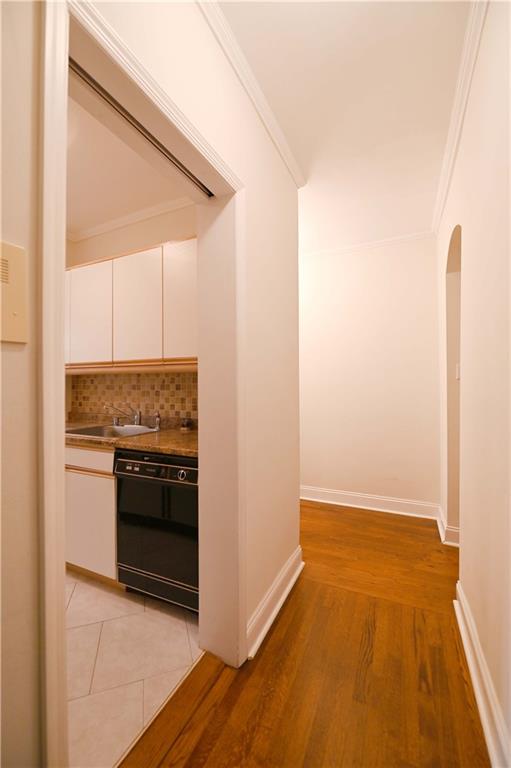 110 Shore Boulevard 5a Property Photo 14