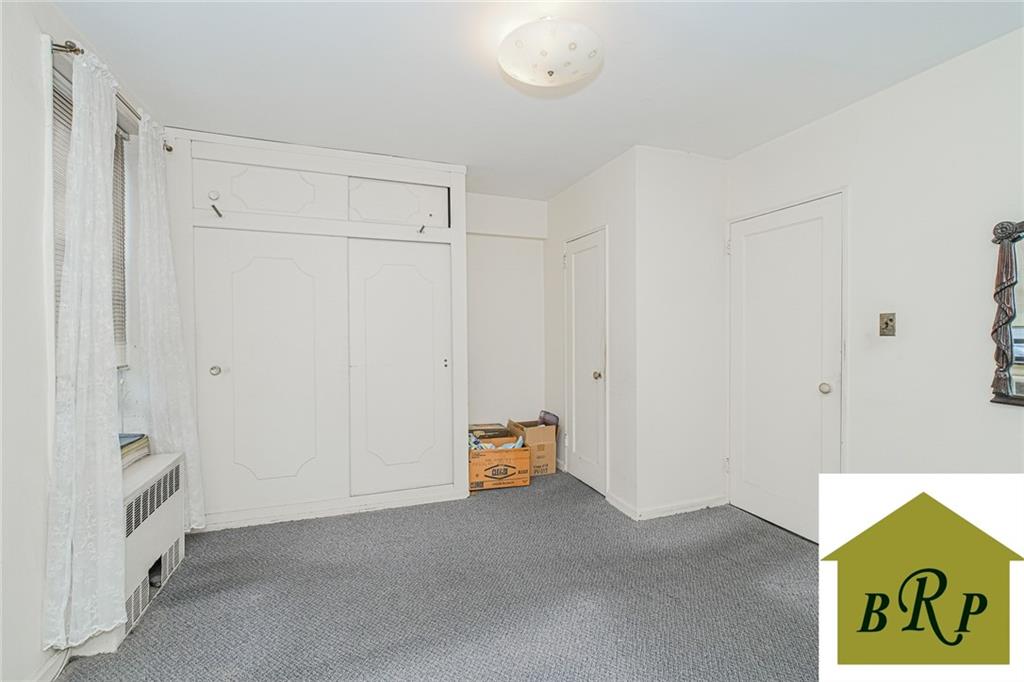 2271 Knapp Street 2a Property Photo 8