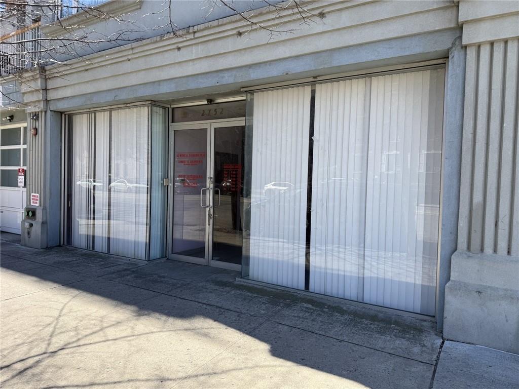 2752 Ocean Avenue Property Photo 2