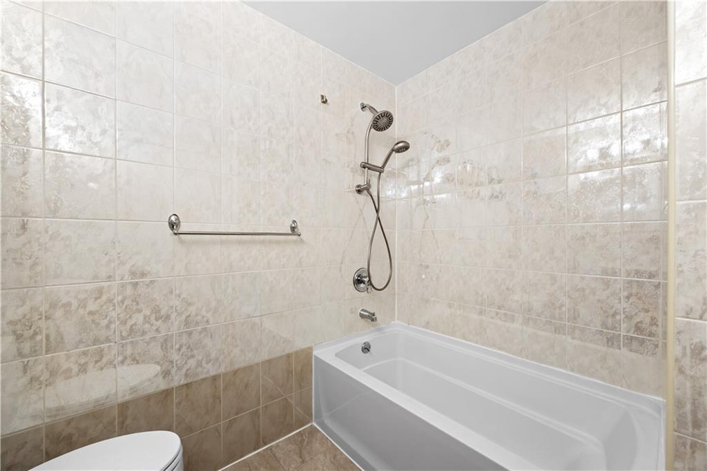 2805 Ocean Parkway 3a Property Photo 13