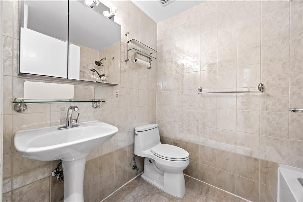 2805 Ocean Parkway 3a Property Photo 16