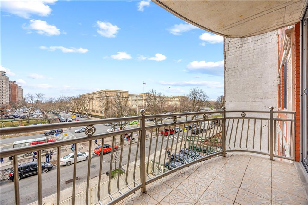 2805 Ocean Parkway 3a Property Photo 17
