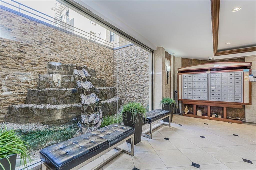 2 West End Avenue 5p Property Photo 2