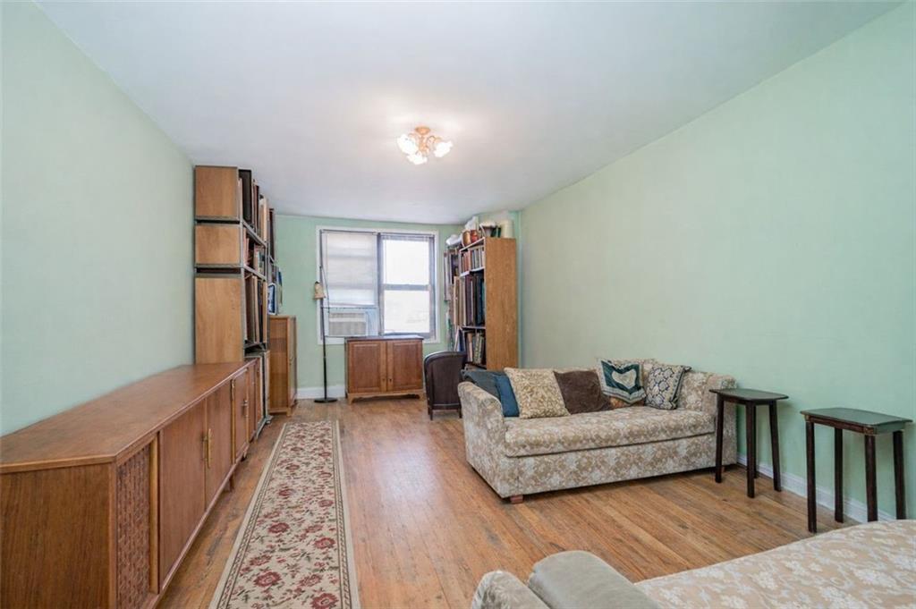 2 West End Avenue 5p Property Photo 10