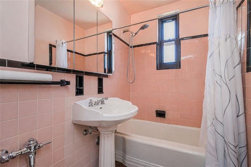 2 West End Avenue 5p Property Photo 16