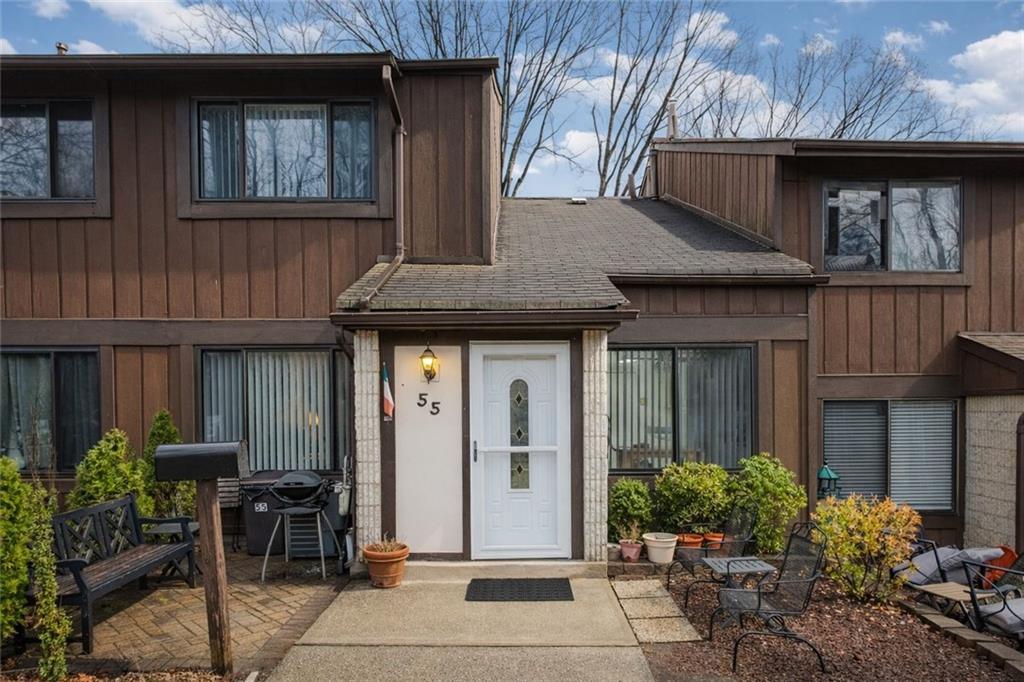 55 Rumson Road 55 Property Photo 1