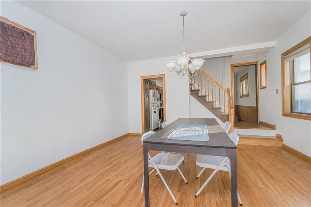 2071 East 35th Street Property Photo 6