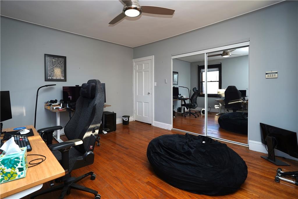 2071 East 35th Street Property Photo 13