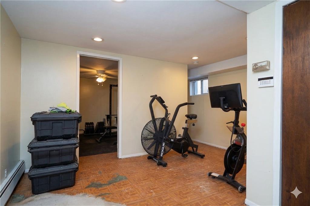 2071 East 35th Street Property Photo 19