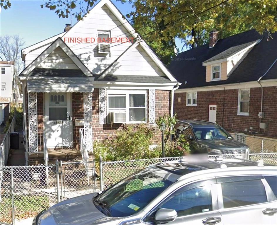 11923 200th Street Property Photo 1