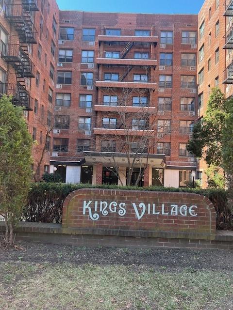 1200 East 53rd Street 2z Property Photo 1