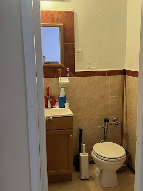 1200 East 53rd Street 2z Property Photo 11