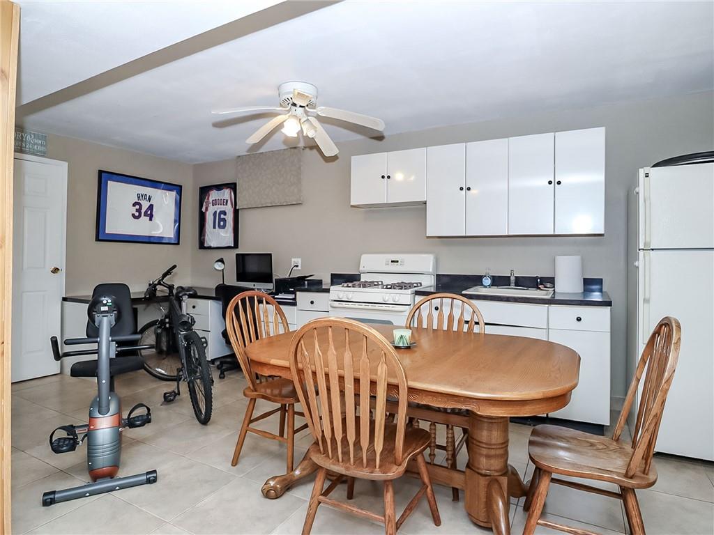 282 Billiou Street Property Photo 22
