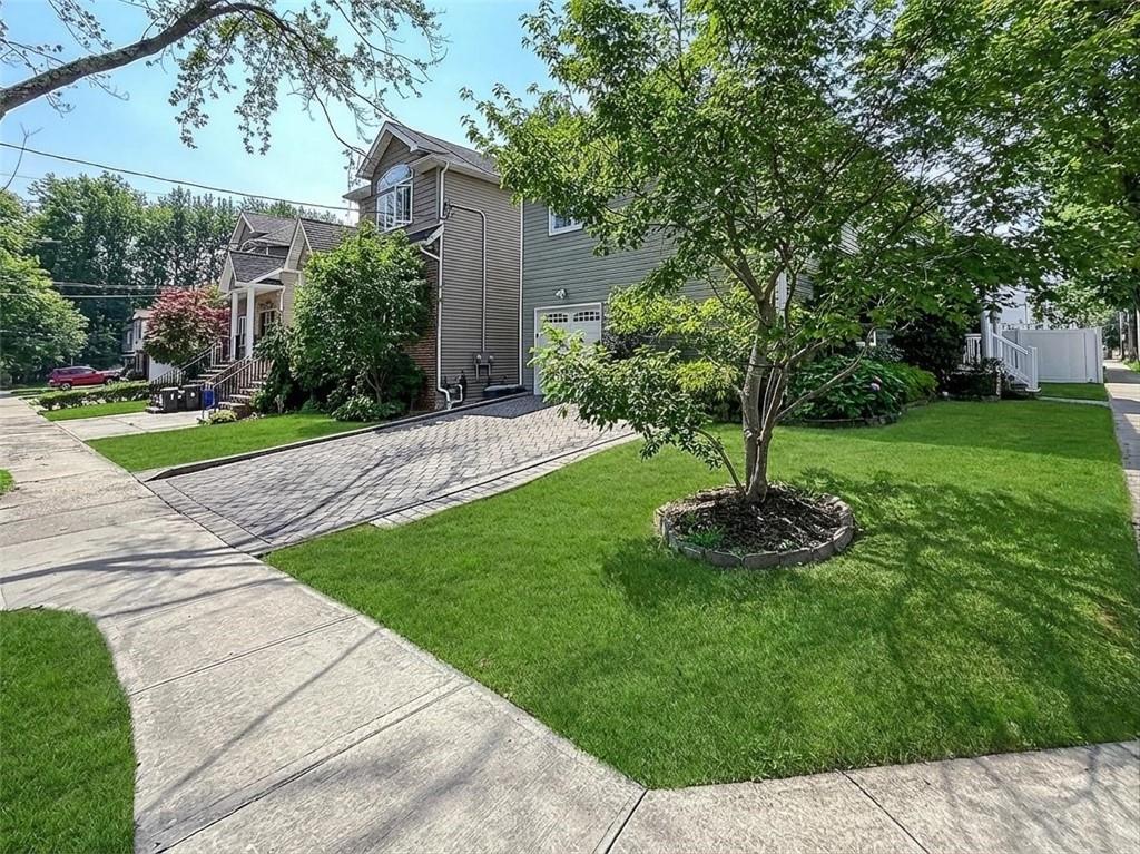 282 Billiou Street Property Photo 38