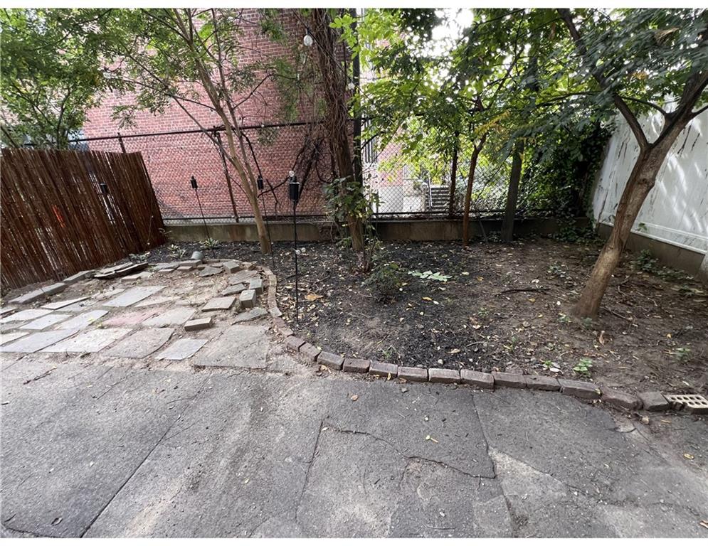 862 Woodward Avenue Property Photo 12