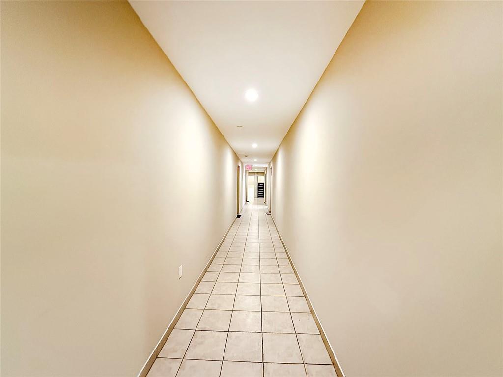 2536 East 1st Street 102 Property Photo 20