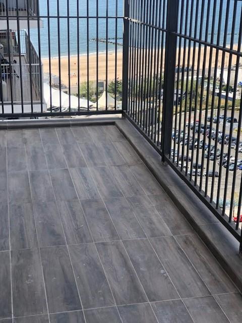 601 Surf Avenue 23j Property Photo 9