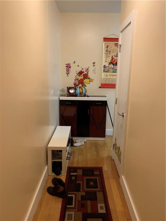 1912 Avenue H 2b Property Photo 2