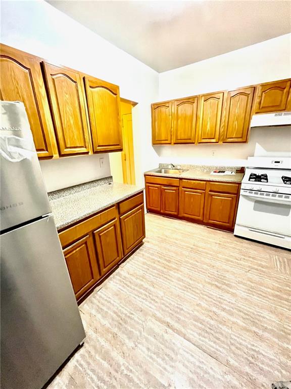 2234 Ocean Avenue C12 Property Photo 2