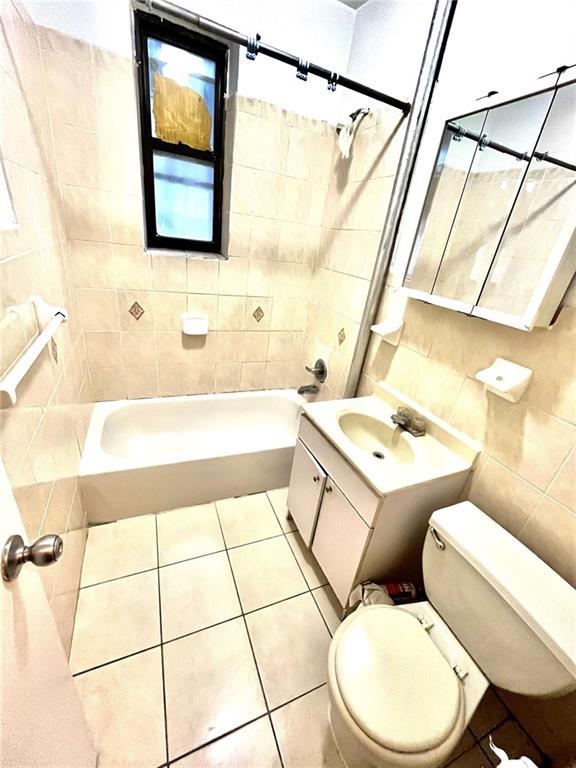 2234 Ocean Avenue C12 Property Photo 5