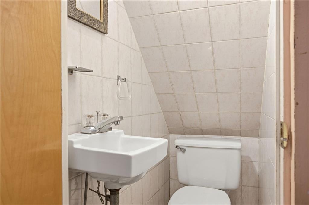 3404 Avenue L Property Photo 11