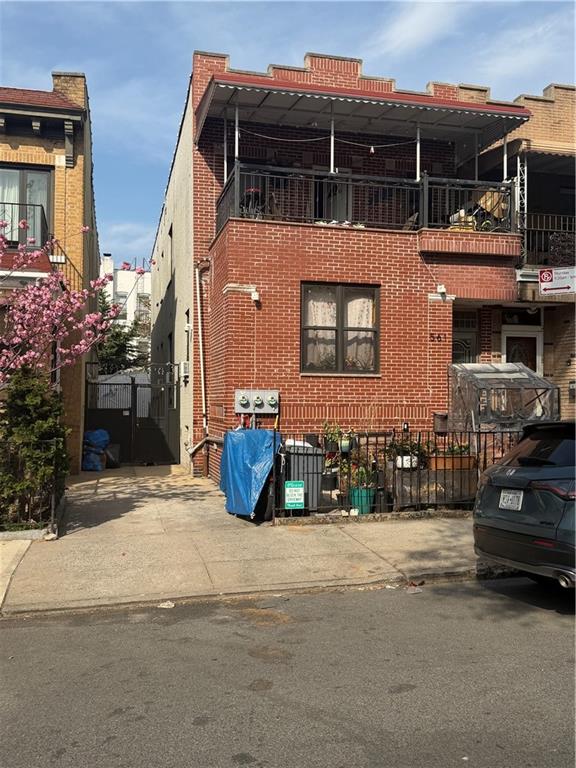 561 83rd Street Property Photo 1