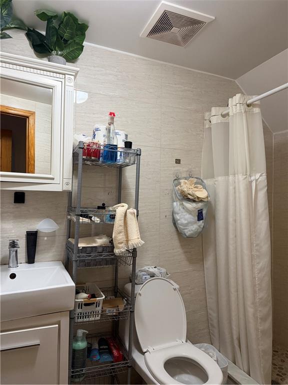 561 83rd Street Property Photo 10