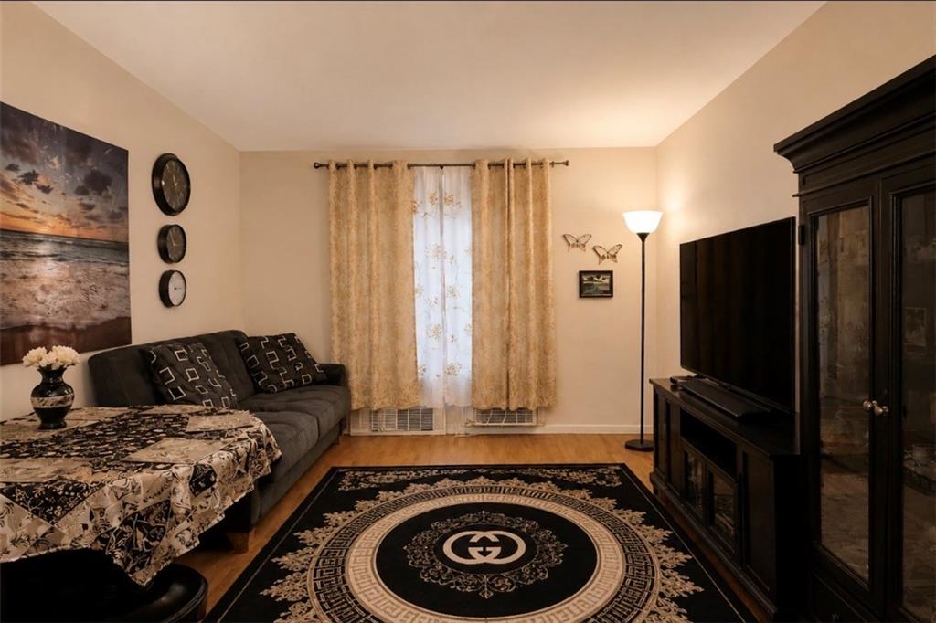 1237 Avenue Z 5e Property Photo 6