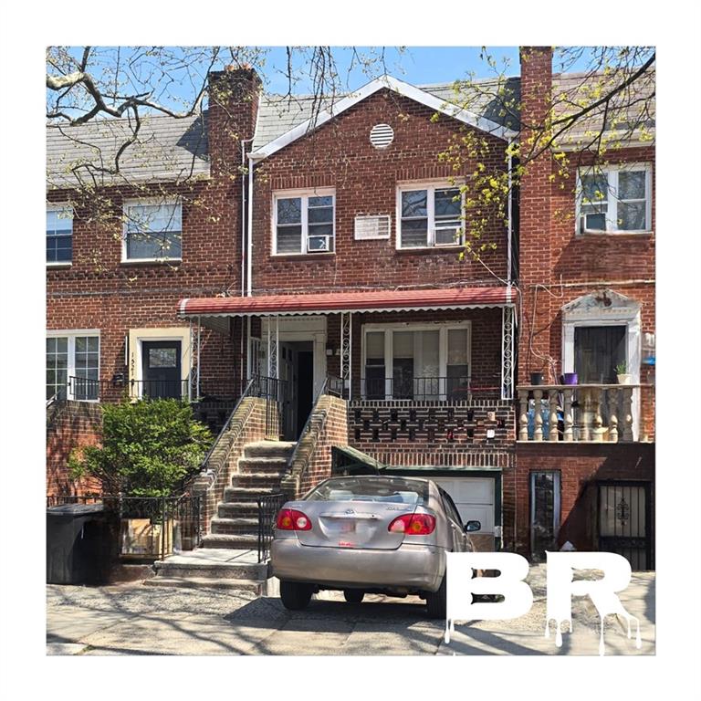 1523 East 34th Street Property Photo 1
