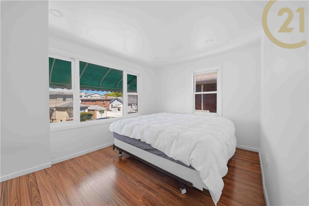 1819 West 3rd Street Property Photo 14
