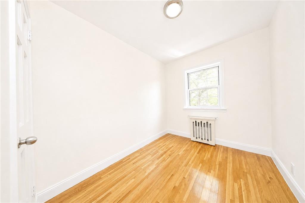 152 Bay 40th Street Property Photo 19