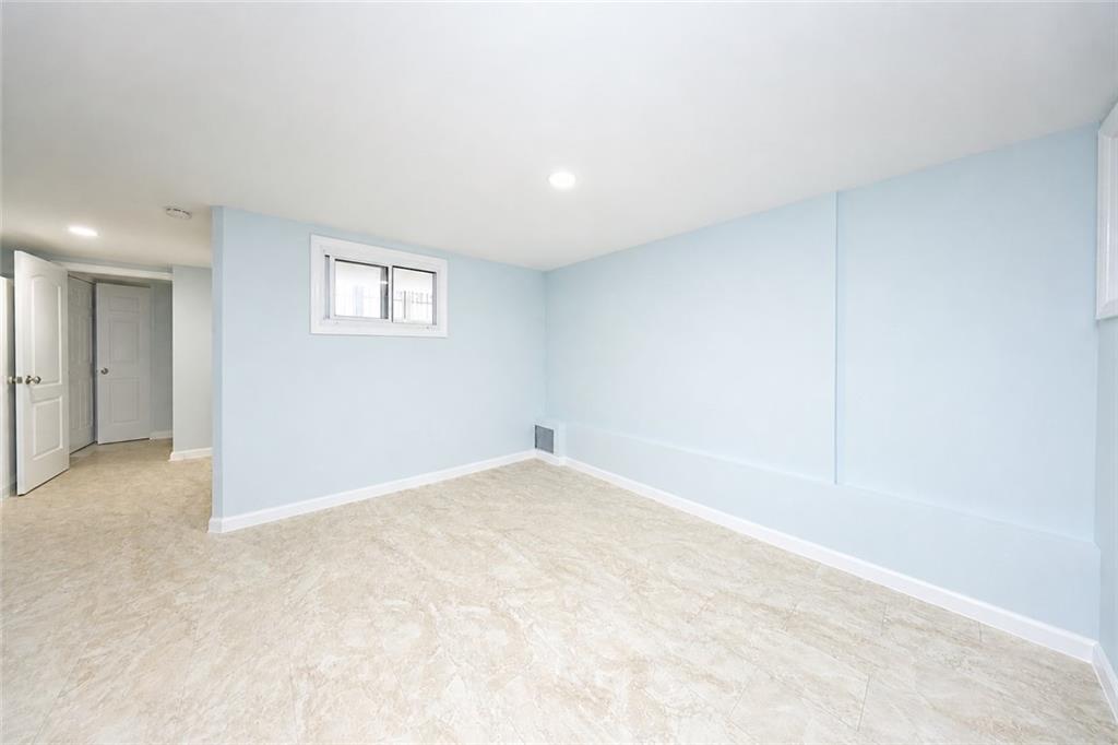 152 Bay 40th Street Property Photo 22
