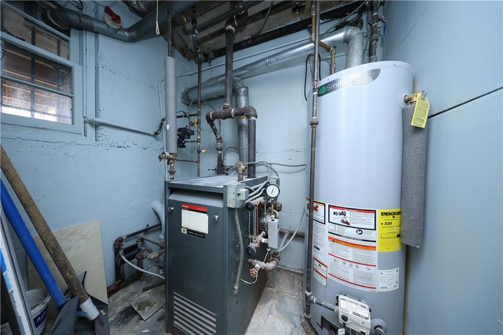 152 Bay 40th Street Property Photo 26