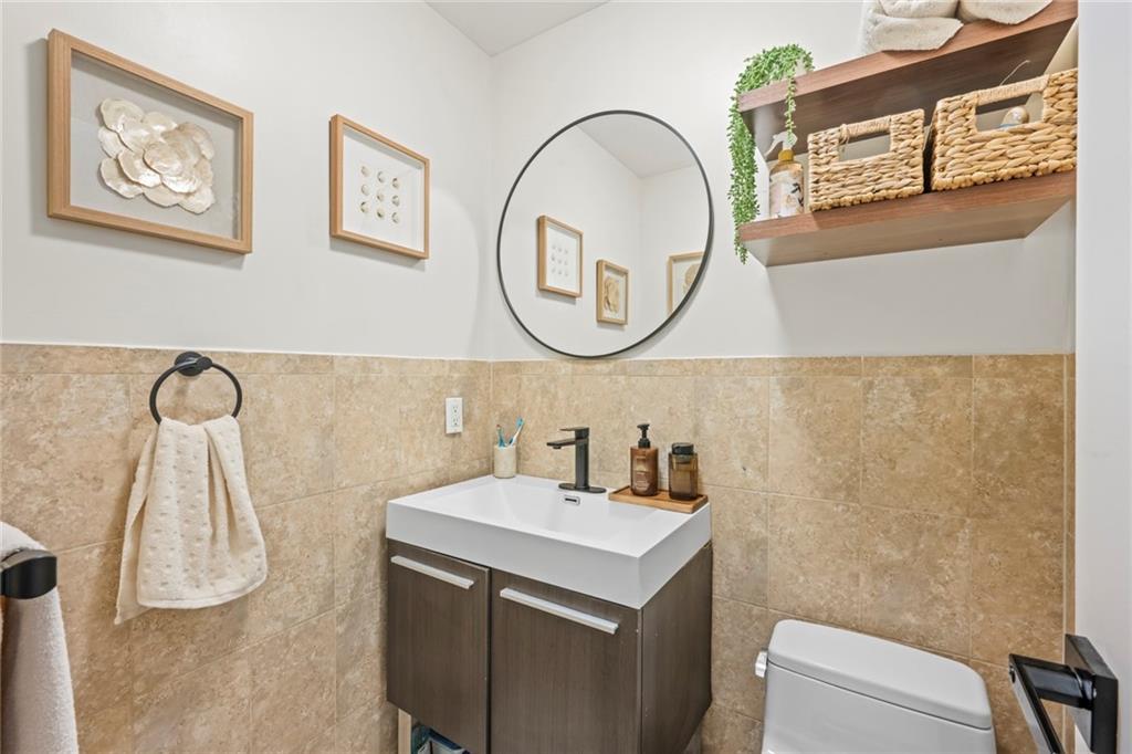 3368 Shore Parkway 3b Property Photo 15