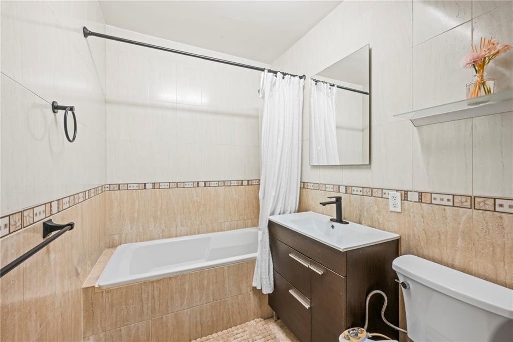 3368 Shore Parkway 3b Property Photo 16