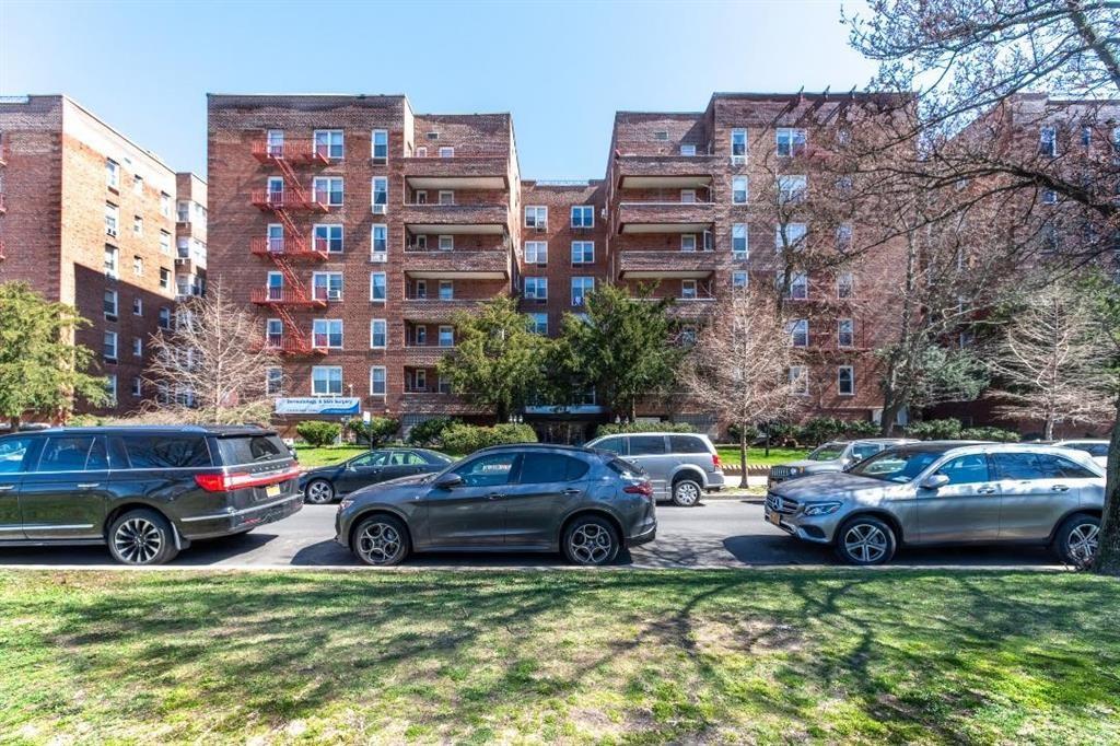 2727 Ocean Parkway F5 Property Photo 7
