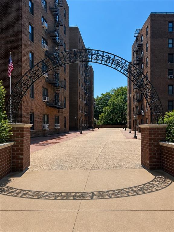 83-75 Woodhaven Boulevard 2H Property Photo 1