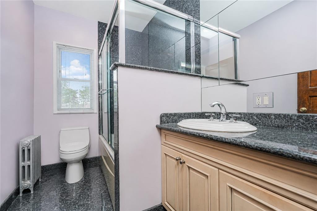 1352 Bay Ridge Parkway Property Photo 23