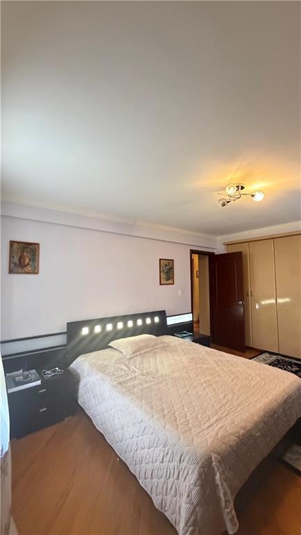 2271 Knapp Street 6e Property Photo 4