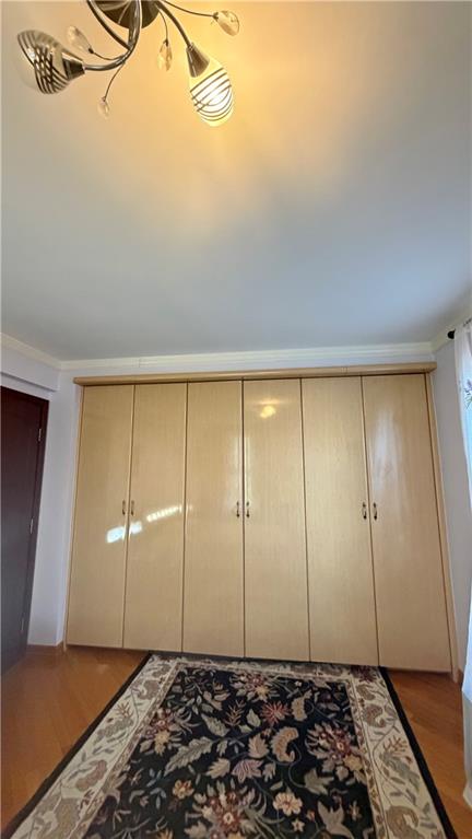 2271 Knapp Street 6e Property Photo 6
