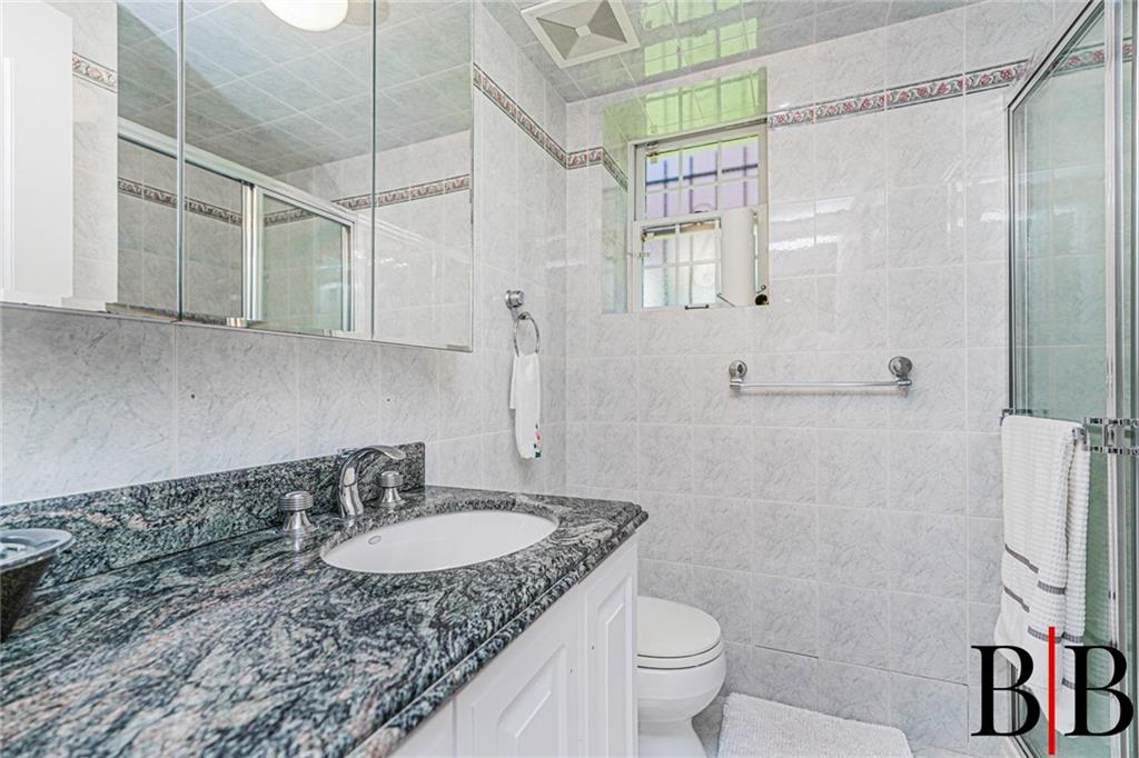 8 Bassett Avenue Property Photo 18