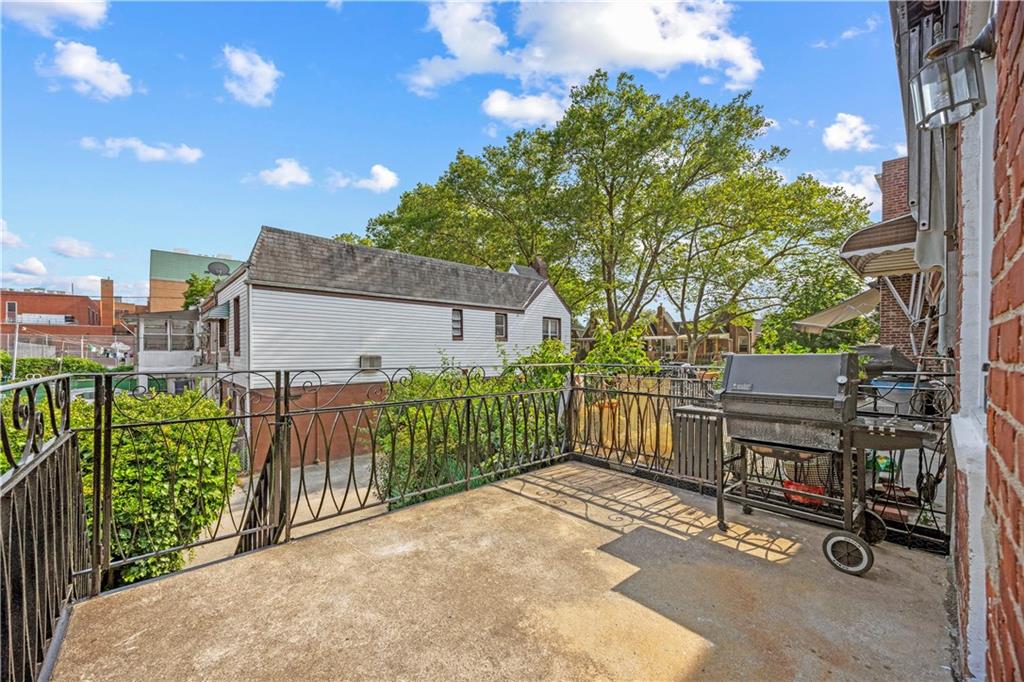 1810 Avenue X Property Photo 25
