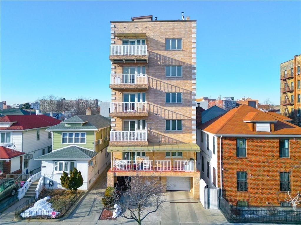 339 Avenue P 2A Property Photo 1