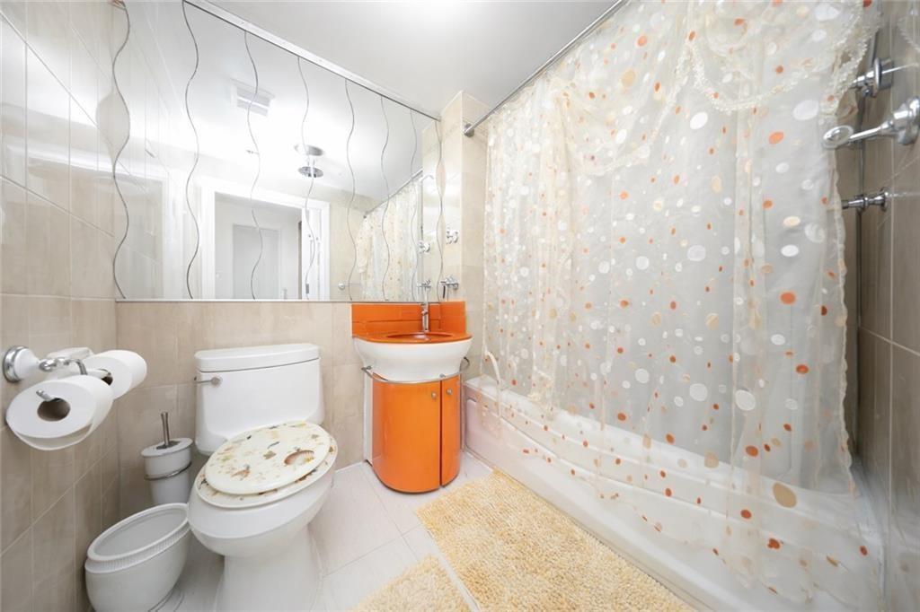 339 Avenue P 2a Property Photo 11