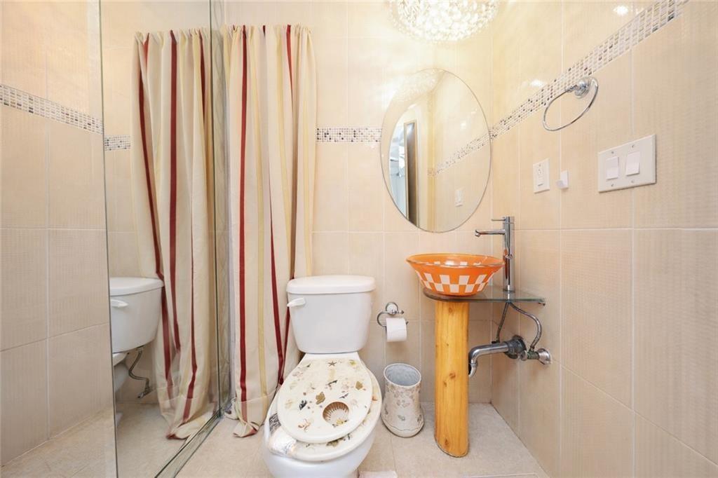 339 Avenue P 2a Property Photo 14