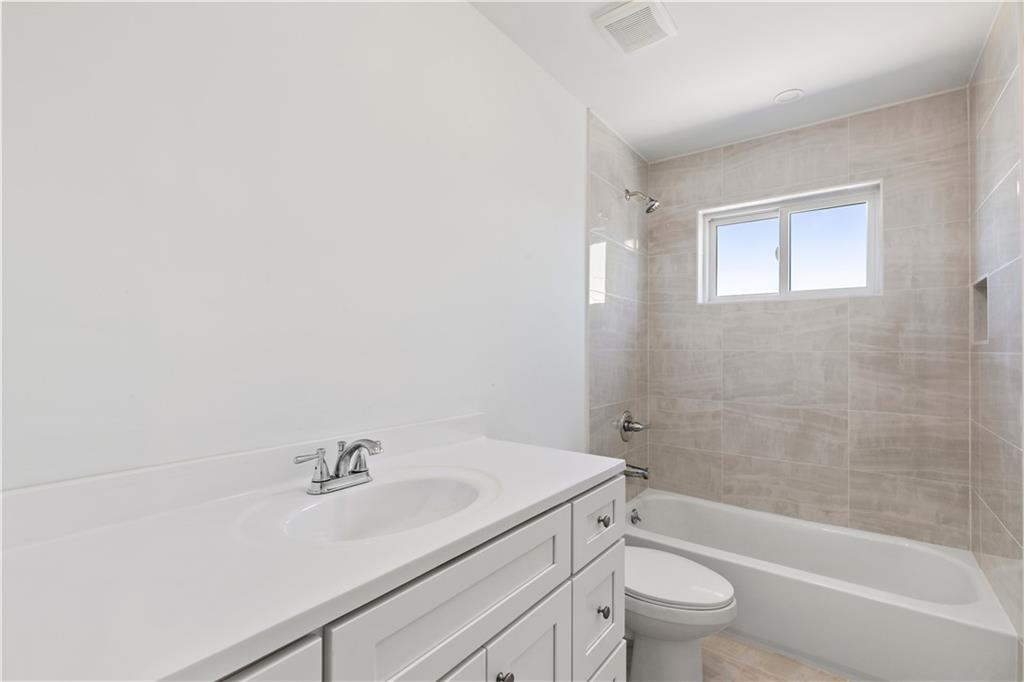 1016 Annadale Road Property Photo 23