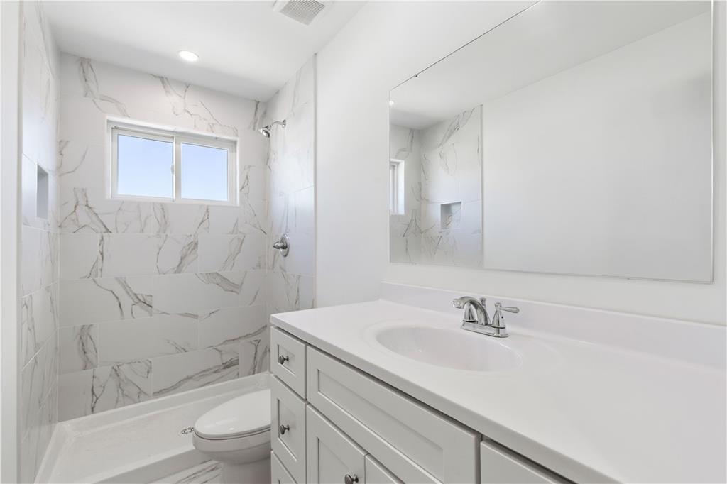 1016 Annadale Road Property Photo 33