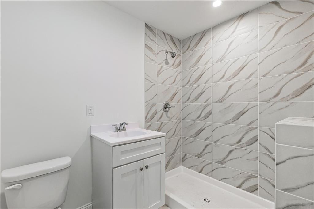 1016 Annadale Road Property Photo 40