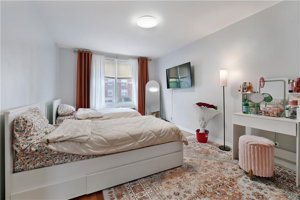2909 Ocean Avenue 1D Property Photo 1